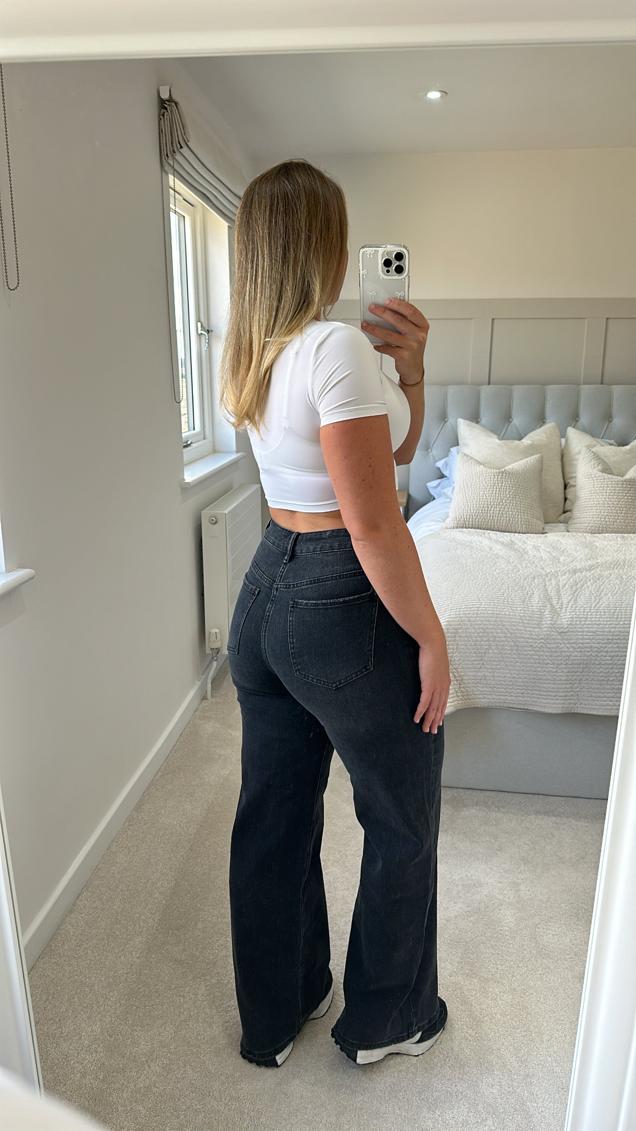 Washed black super stretch jeans