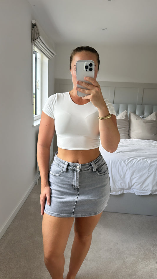 Grey super stretch denim skort
