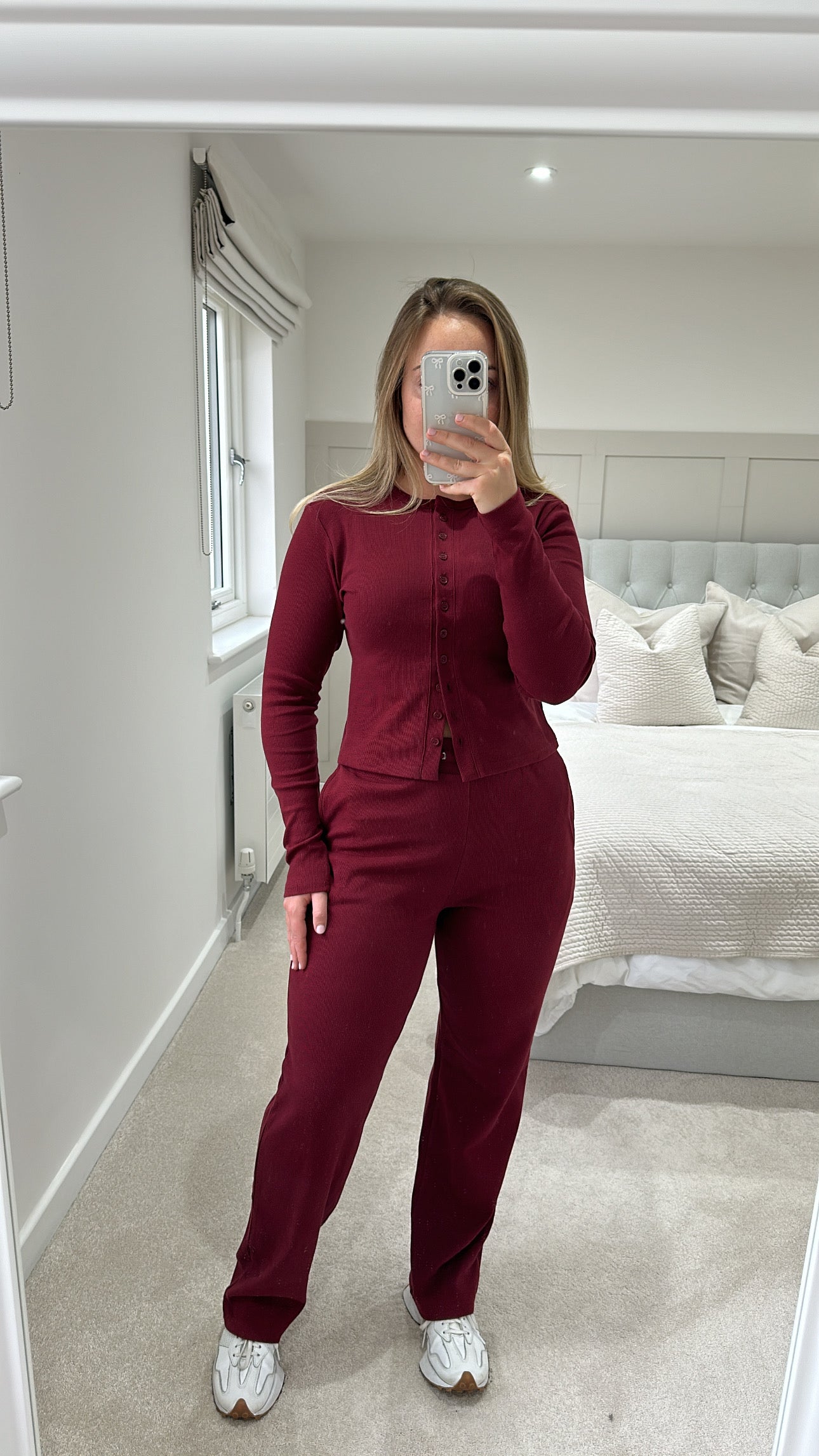 Burgundy button loungeset