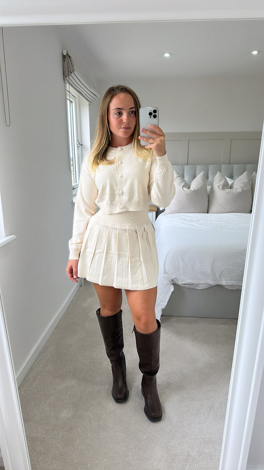 Cream button skirt set