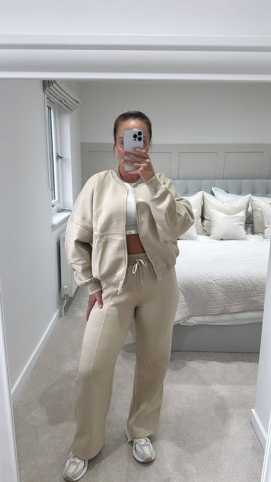 Oatmeal bomber jacket tracksuit