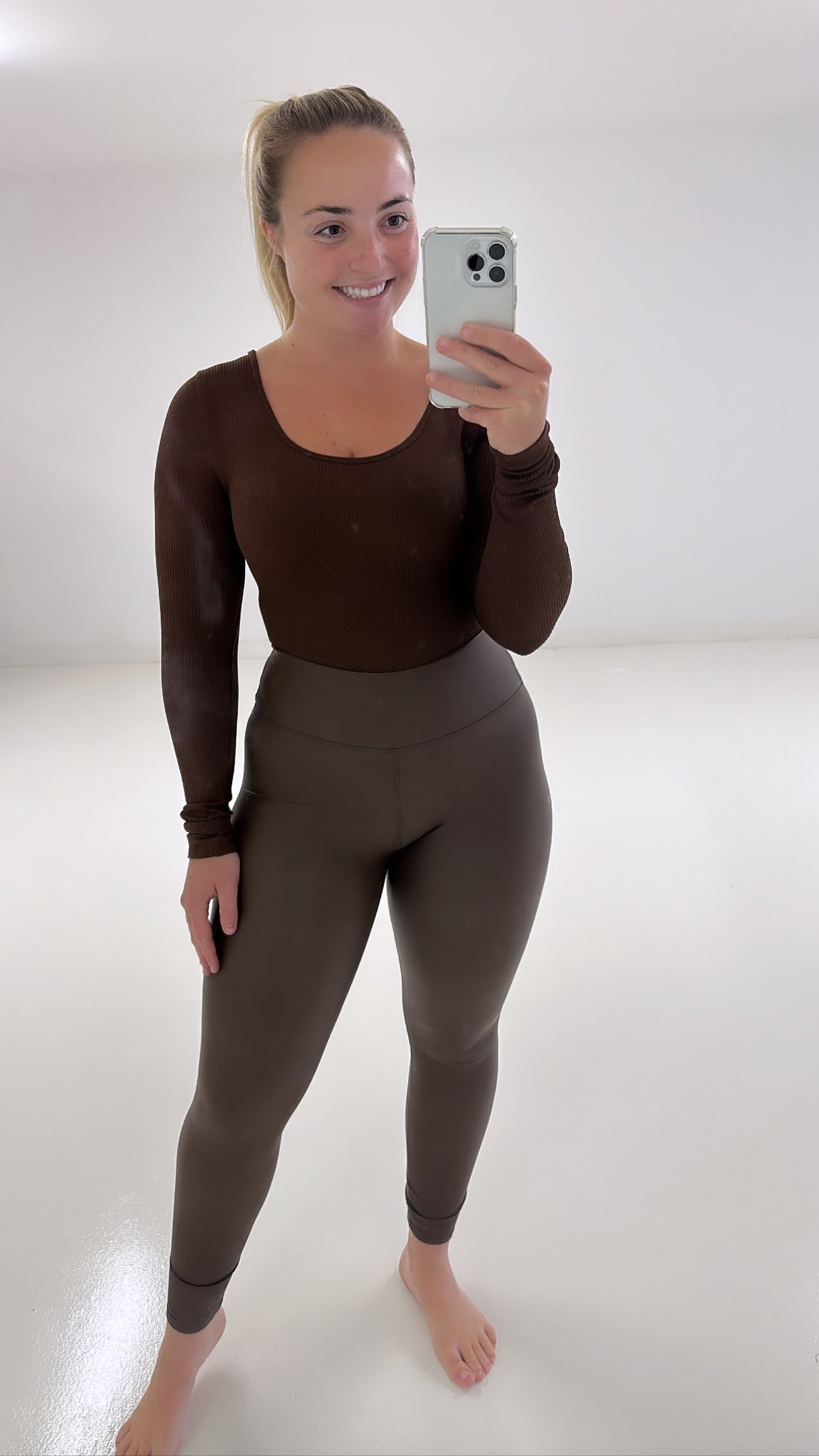 Dark Brown Leather Leggings - Fashion Outlet NYC