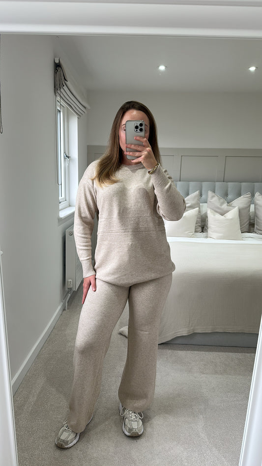 Beige oversized loungeset