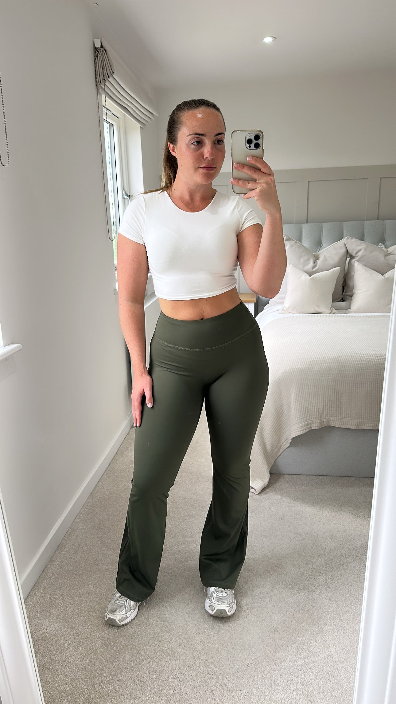 Flared leggings